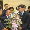 ภาพประกอบ ข่าวสาร ข่าวทั่วไป : ประชาธิปัตย์พร้อมลงสนามเลือกตั้ง