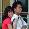 ภาพประกอบ ข่าวสาร ข่าวทั่วไป : ?ป๋อ-ป๊อก? เปิดตำนานรักรสแซบ ?เขตต์-ชมพู่? สวีทคลุกปลาร้า
